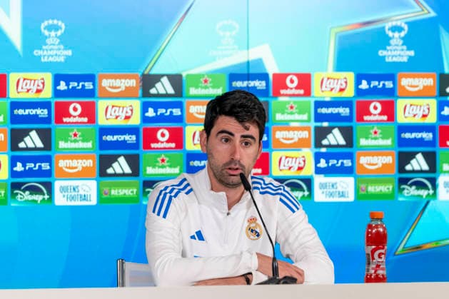 December 16, 2025, Madrid, Madrid, Spain: Pre-match press conference, PK, Pressekonferenz for the Women s Champions League match between REAL MADRID WOMEN Vs. FOOTBALL CLUB TWENTE, coach PAU MARC QUESADA. december 16, 2025, Valdebebas, Madrid, Spain. Madrid Spain - ZUMAc312 20251216_zsp_c312_024 Copyright: xOscarxManuelxSanchezx
