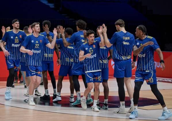 Dubai Basketball v Maccabi Tel Aviv - EuroLegaue DUBAI, UAE - DECEMBER 16: Players of Maccabi Tel Aviv are seen ahead of EuroLegaue basketball match between Dubai Basketball and Maccabi Tel Aviv at Coca-Cola Arena in Dubai, United Arab Emirates on December 16, 2025. Waleed Zein Anadolu Dubai United Arab Emirates. Editorial use only. Please get in touch for any other usage.  Copyright: x2025xAnadoluxWaleedxZeinx