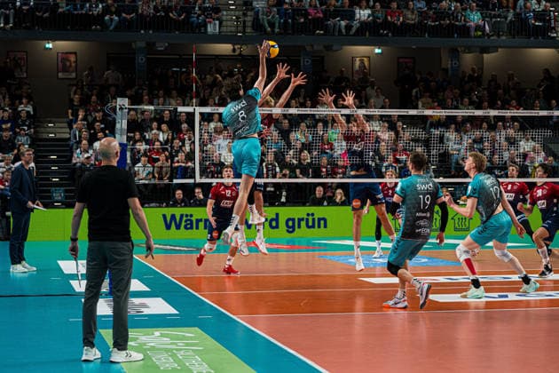 Volleyball I Men I Season 2025 2026 I DVV Cup I Semi-final I SVG Lüneburg SWD powervolleys Düren I 16 12 2025 Robin Baghdady 8, SWD Powervolleys Düren in attack Copyright: xLobeca Bjorn-OlexKehmx