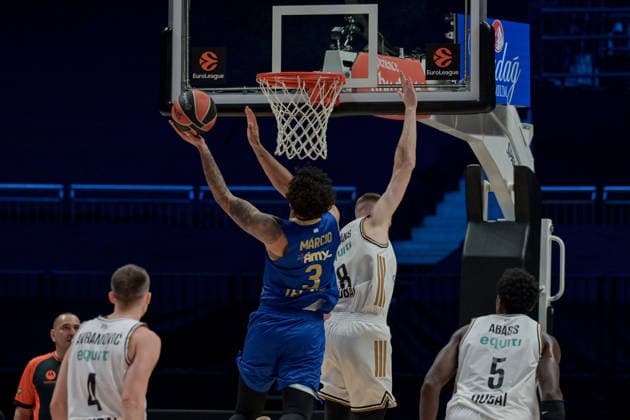 Dubai Basketball v Maccabi Tel Aviv - EuroLegaue DUBAI, UAE - DECEMBER 16: Marcio Santos (3) of Maccabi Tel Aviv in action during EuroLegaue basketball match between Dubai Basketball and Maccabi Tel Aviv at Coca-Cola Arena in Dubai, United Arab Emirates on December 16, 2025. Waleed Zein Anadolu Dubai United Arab Emirates. Editorial use only. Please get in touch for any other usage.  Copyright: x2025xAnadoluxWaleedxZeinx