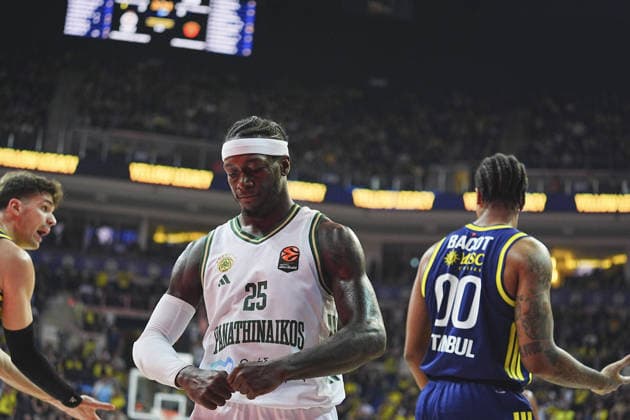 Fenerbahce Beko v Panathinaikos - EuroLeague ISTANBUL, TURKIYE - DECEMBER 16: Kendrick Nunn (25) of Panathinaikos is seen during the EuroLeague week 16 match between Fenerbahce Beko and Panathinaikos at Ulker Sports and Event Hall in Istanbul, Turkiye on December 16, 2025. Adem Kutucu Anadolu Istanbul Turkey. Editorial use only. Please get in touch for any other usage.  Copyright: x2025xAnadoluxAdemxKutucux