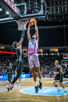 Basketball Berlin 16 12 2025 Season 2025 2026 Basketball Champions League BCL Alba Berlin Sabah BC Baku Norris Agbakoko Alba Berlin, No 17 Justin Tillman Sabah, No 01
