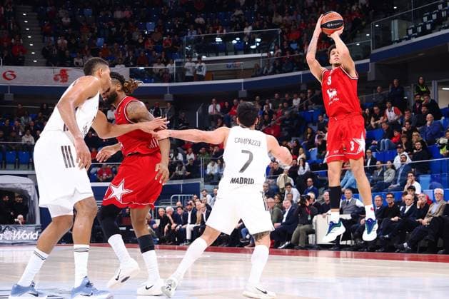 BASKET - Euroleague - EA7 Emporio Armani Milano vs Real Madrid Quinn Ellis (EA7 Emporio Armani Olimpia Milano) during EA7 Emporio Armani Milano vs Real Madrid, Basketball Euroleague match in Assago (MI), Italy, December 16 2025 Assago (MI) Italy  Copyright: xIPAxSport ABACAx
