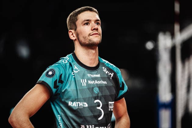 Volleyball Men Season 2025 2026 1 Volleyball Bundesliga Men DVV Cup Semi-Final SVG Lüneburg vs SWD powervolleys Düren 16 12 2025 Joris Berkhout 3, SWD powervolleys Düren Lüneburg LKH Arena Niedersachsen Germany