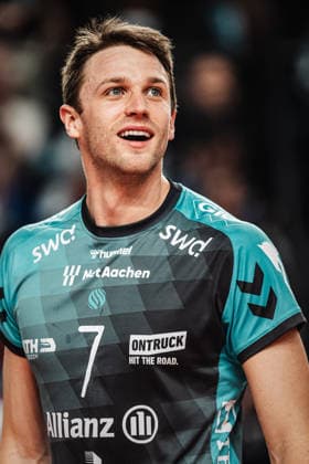 Volleyball Men Season 2025 2026 1 Volleyball Bundesliga Men DVV Cup Semi-Final SVG Lüneburg vs SWD powervolleys Düren 16 12 2025 Jordan Canham 7, SWD powervolleys Düren Lüneburg LKH Arena Niedersachsen Germany