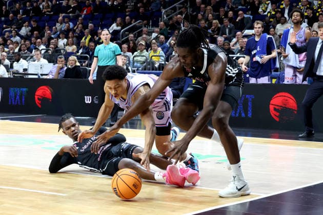 DEU, Basketball Champions League BCL , ALBA vs BC Sabah, 16 12 2025, Uber Arena, Berlin, DEU, Basketball Champions League BCL , ALBA vs BC Sabah, pictured Jack Kayil ALBA Berlin 7 , Gerry Blakes Sabah BC Bak 4 , Jean Marc Pansa Sabah BC Bak 27 nordphotoxGmbHx xEngler nph00076