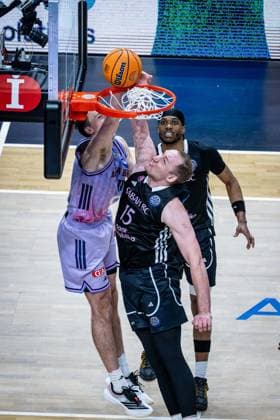 Basketball Berlin 16 12 2025 Season 2025 2026 Basketball Champions League BCL Alba Berlin Sabah BC Baku Moses Wood Alba Berlin, No 11 Klavs Cavars Sabah, No 15 Keith Jordan Sabah, No 02