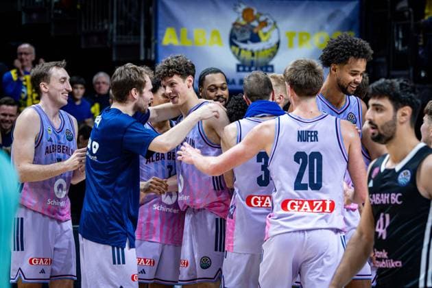 Basketball Berlin 16 12 2025 Season 2025 2026 Basketball Champions League BCL Alba Berlin Sabah BC Baku Jubel Alba Richard Schmitt Alba Berlin, No 25 Malte Delow Alba Berlin, No 06 and others