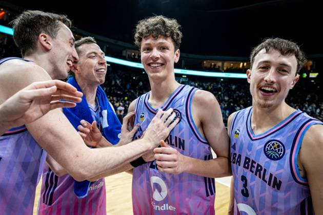 Basketball Berlin 16 12 2025 Season 2025 2026 Basketball Champions League BCL Alba Berlin Sabah BC Baku Jubel Alba Moses Wood Alba Berlin, No 11 Justin Bean Alba Berlin, No 34 Richard Schmitt Alba Berlin, No 25 Alex O Connell Alba Berlin, No 03