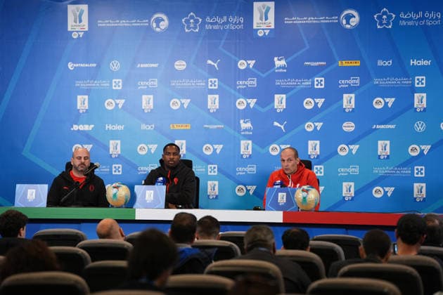 Nicola Pozzi, AC Milan s goalkeeper Mike Maignan and AC Milan™s head coach Massimiliano Allegri during AC Milan press conference, PK, Pressekonferenz at Al Awwal Park Stadium in Riyadh, Saudi Arabia - EA Sports FC italian Supercup 2025 2026 - Soccer - Wednesday December 17, 2025  Copyright: xMassimoxPaolone LaPressex