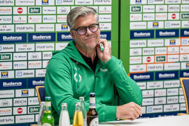 Press conference HSG Wetzlar, 17 12 25 Runar Sigtryggsson HSG Wetzlar Press conference HSG Wetzlar Wetzlar, 17 12 25 Copyright: xBEAUTIFULxSPORTS Roeczeyx