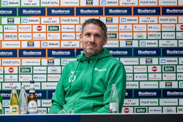 Press conference HSG Wetzlar, 17 12 25 Björn Seipp HSG Wetzlar Press conference HSG Wetzlar Wetzlar, 17 12 25 Copyright: xBEAUTIFULxSPORTS Roeczeyx
