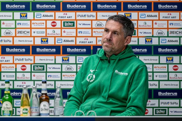 Press conference HSG Wetzlar, 17 12 25 Björn Seipp HSG Wetzlar Press conference HSG Wetzlar Wetzlar, 17 12 25 Copyright: xBEAUTIFULxSPORTS Roeczeyx