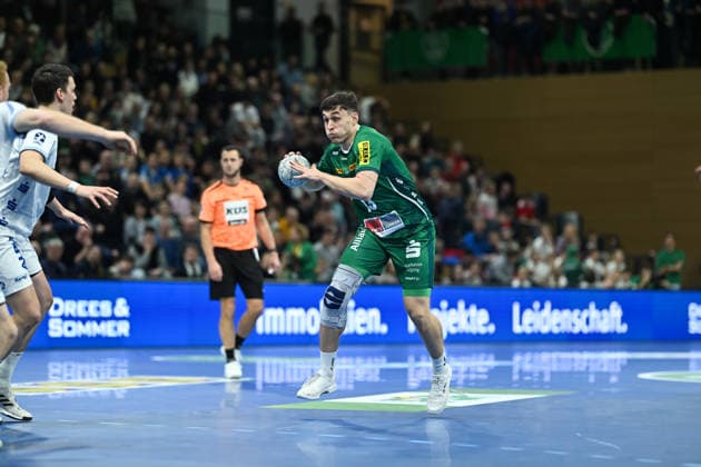 Matej Klima SC DHfK Leipzig, 13 SC DHfK Leipzig vs TBV Lemgo Lippe, Handball, DHB Cup quarter-finals, 2025 2026 season, 17 12 2025 SC DHfK Leipzig vs TBV Lemgo Lippe, Handball, DHB Cup quarter-finals, 2025 2026 season, 17 12 2025 Dresden Copyright: xEibner-Pressefoto xHoepnerx EP_PHR
