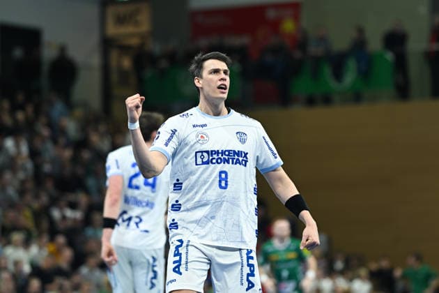 Frederik Simak TBV Lemgo Lippe, 8 SC DHfK Leipzig vs TBV Lemgo Lippe, handball, DHB Cup quarter-finals, 2025 2026 season, 17 12 2025 SC DHfK Leipzig vs TBV Lemgo Lippe, handball, DHB Cup quarter-finals, 2025 2026 season, 17 12 2025 Dresden Copyright: xEibner-Pressefoto xHoepnerx EP_PHR