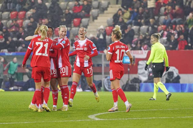 Pernille Harder 21 Bayern , Momoko Tanikawa 18 Bayern , Franziska Kett 20 Bayern , Klara Bühl 17 FC Bayern , Stine Ballisager 3 Bayern and Linda Dallmann 10 FC Bayern celebrate the 2-0 goal during the UEFA Womens Champions League match FC Bayern Munich Valerenga IF on 17 12 2025 Munich FC Bayern Campus Bayern Germany