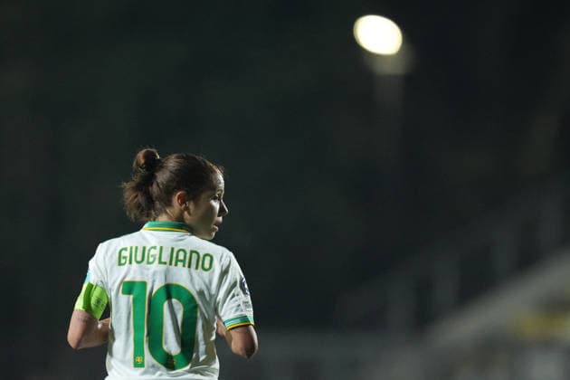 AS Roma s Manuela Giugliano during the Uefa Women™s Champions League soccer match between Roma and St. Pölten at the Rome s Tre Fontane stadium, Italy - Wednesday December 17, 2025 - Soccer ( Photo by Alfredo Falcone LaPresse )  Copyright: xAlfredoxFalcone LaPressex