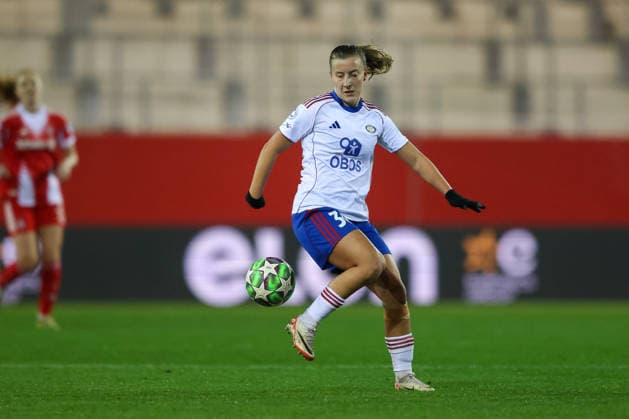Stine Brekken Valerenga IF, 30 , GER, FC Bayern Muenchen vs Valerenga IF, Football, UEFA Womens Champions League, League phase, Matchday 6, 2025 2026 season, 17 12 2025, GER, FC Bayern Muenchen vs Valerenga IF, Football, UEFA Womens Champions League, League phase, Matchday 6, 2025 2026 season, 17 12 2025 Muenchen Copyright: xEibner-Pressefoto JennixMaulx EP_JML