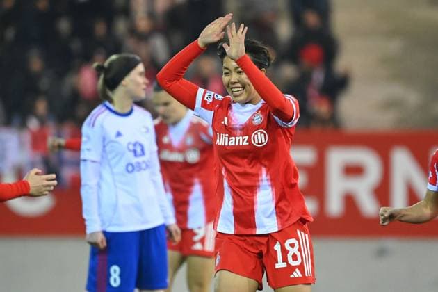 Goal celebration Momoko TANIKAWA FCB after goal to 1 0, cheering,joy,enthusiasm,action FC Bayern Muenchen Valerenga Oslo Womens Champions League on 17 12 2025 FC Bayern Campus