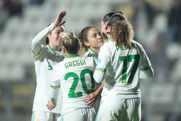 AS Roma s Evelyne Viens celebrates after scoring during the Uefa Women™s Champions League soccer match between Roma and St. Pölten at the Rome s Tre Fontane stadium, Italy - Wednesday December 17, 2025 - Soccer ( Photo by Alfredo Falcone LaPresse )  Copyright: xAlfredoxFalcone LaPressex