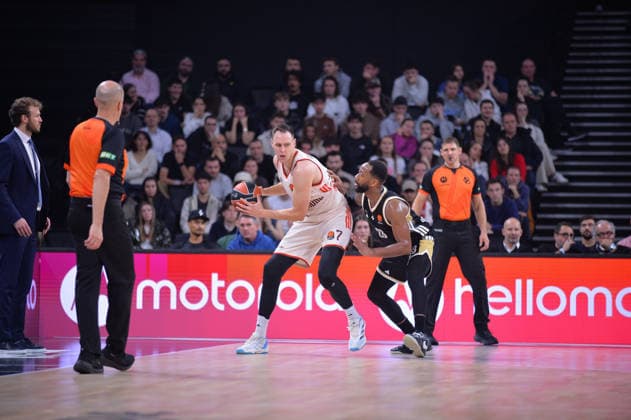 December 17, 2025, Decines, Aura, FRANCE: JOHANNES VOIGTMANN of Bayern Munich during the Turkish Airlines EuroLeague basketball match between LDLC ASVEL and Bayern Munich on 17 December 2025 at LDLC Arena Decines FRANCE - ZUMAl230 20251217_zip_l230_052 Copyright: xCyrilxLestagex