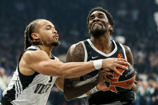 Partizan Mozzart Bet Belgrade v Virtus Bologna - EuroLeague BELGRADE, SERBIA - DECEMBER 17: Carsen Edwards (3) of Virtus Bologna in action during the EuroLeague Regular Season Round 16 match between Partizan Mozzart Bet Belgrade and Virtus Bologna at Belgrade Arena on December 17, 2025 in Belgrade, Serbia. Filip Stevanovic Anadolu Belgrade Serbia. Editorial use only. Please get in touch for any other usage.  Copyright: x2025xAnadoluxFilipxStevanovicx