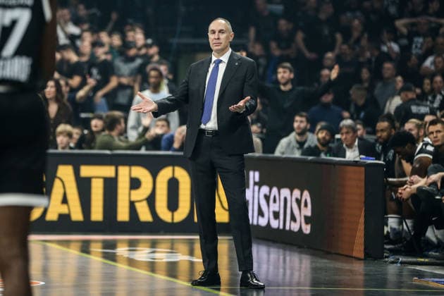Partizan Mozzart Bet Belgrade v Virtus Bologna - EuroLeague BELGRADE, SERBIA - DECEMBER 17: Head coach of Partizan Mirko Ocokoljic during the EuroLeague Regular Season Round 16 match between Partizan Mozzart Bet Belgrade and Virtus Bologna at Belgrade Arena on December 17, 2025 in Belgrade, Serbia. Filip Stevanovic Anadolu Belgrade Serbia. Editorial use only. Please get in touch for any other usage.  Copyright: x2025xAnadoluxFilipxStevanovicx