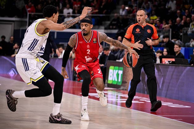 Lorenzo Brown EA7 Emporio Armani Olimpia Milano - Fenerbahce Beko Istanbul Euroleague 2025 2026 Milano, 18 12 2025 Foto ClaudioDegaspari CIAMILLO-CASTORIA Milano Allianz Cloud - PalaLido Lombardia Italia  Copyright: xClaudioxDegasparix