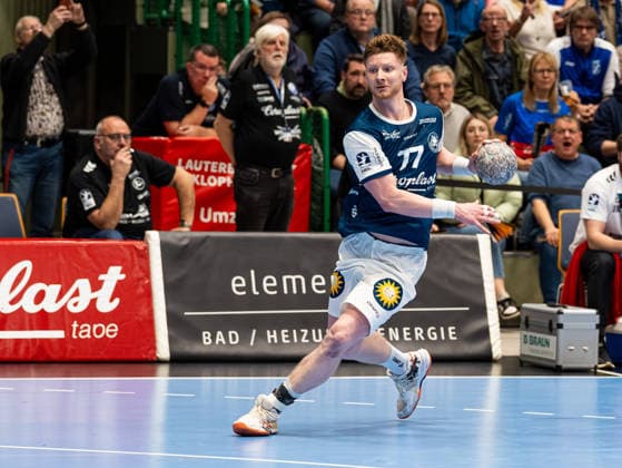 Johannes Wasielewski Bergischer HC, 77 sprinting towards the goal Bergischer HC vs MT Melsungen, Handball, DHB Pokal, Quarter-final, Season 2025 2026, 18 12 2025 Bergischer HC vs MT Melsungen, Handball, DHB Pokal, Quarter-final, Season 2025 2026, 18 12 2025 Wuppertal Copyright: xEibner-Pressefoto DamianxKruczynx EP_DKI