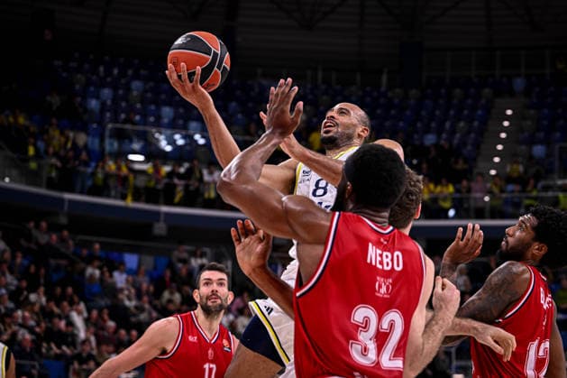 Talen Horton Tucker EA7 Emporio Armani Olimpia Milano - Fenerbahce Beko Istanbul Euroleague 2025 2026 Milano, 18 12 2025 Foto ClaudioDegaspari CIAMILLO-CASTORIA Milano Allianz Cloud - PalaLido Lombardia Italia  Copyright: xClaudioxDegasparix