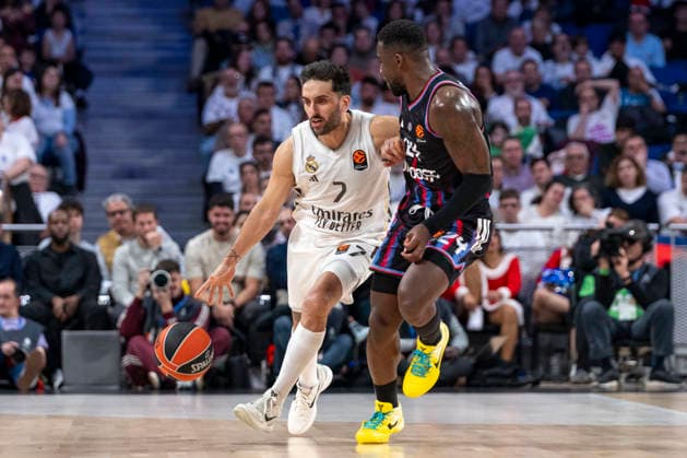 December 18, 2025, Madrid, Madrid, Spain: FACUNDO CAMPAZZO of Real Madrid CF in accion during the Turkish Airlines EuroLeague 2025 2026 season game between REAL MADRID Vs of PARIS BASKETBALL at the Movistar Arena on December 18, 2025, in Madrid, Spain. Madrid Spain - ZUMAc312 20251218_zsp_c312_133 Copyright: xOscarxManuelxSanchezx