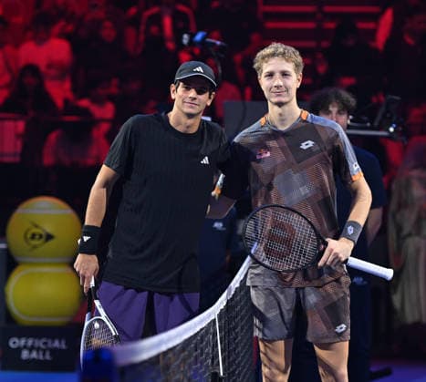 2025 ATP, Tennis Herren Tennis Herren NextGen Finals - Jeddah Martin Landaluce with Rafael Jodar during his second round match at the 2025 ATP NextGen Finals in Jeddah, Saoudi Arabia, on December 19, 2025.Martin Landaluce