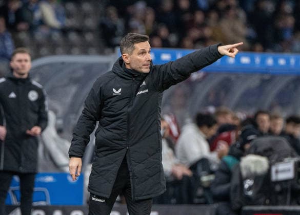 Soccer, Men, Season 2025 2026, 2 Bundesliga 17 Matchday , Hertha BSC Arminia Bielefeld, Coach Stefan Leitl Hertha BSC , 19 12 2025, Copyright: xMatthiasxKochx