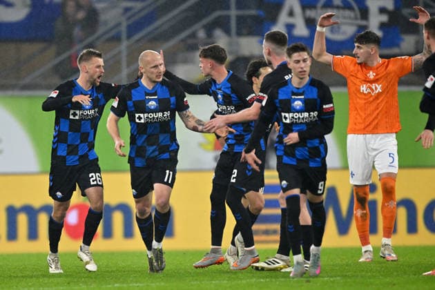 Paderborn, Home Deluxe Arena, 19 12 25, GER, Herren, 2 Bundesliga, Saison 2025 2026, SC Paderborn 07 SV Darmstadt 98 Bild Sebastian KLAAS Paderborn jubilates after his goal to 2 2 DFL regulations prohibit any use of photographs as image sequences and or quasi video NRW Germany