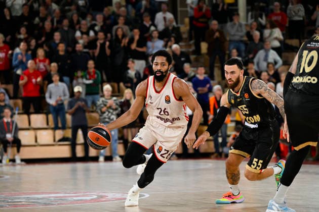BASKET-BALL : AS Monaco VS FC Bayern Basketball - Turkish Airlines EuroLeague - 19 12 2025 Spencer Dinwiddie (FC Bayern) - Turkish Airlines EuroLeague match between AS Monaco and FC Bayern Basketball on December 19, 2025 at the Louis II Stadium in Monaco. MonacoMonaco  Copyright: xWilliamxCannarellax
