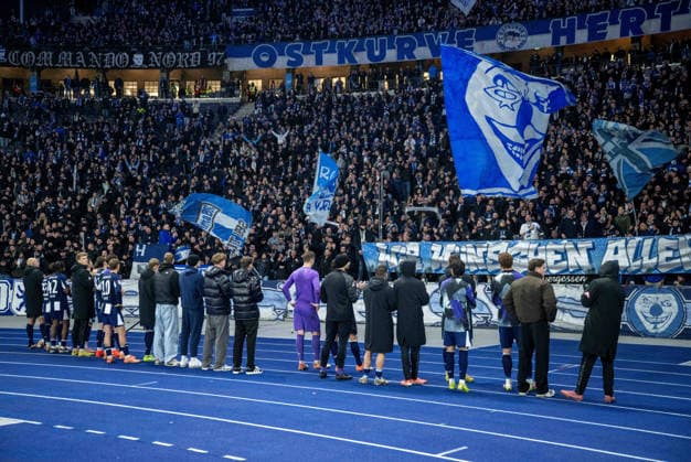 Soccer, Men, Season 2025 2026, 2 Bundesliga 17 Matchday , Hertha BSC Arminia Bielefeld, Berlin disappointment after final whistle, 19 12 2025, Copyright: xMatthiasxKochx