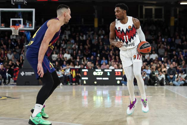 December 19, 2025, Barcelona, Barcelona, Spain: Trent Forrest of Baskonia in action during the EuroLeague Regular Season Round 17 match played between FC Barcelona, Barca and Baskonia at Palau Blaugrana on December 19, 2025 in Barcelona, Spain. Barcelona Spain - ZUMAa181 20251219_zaa_a181_039 Copyright: xJavierxBorregox