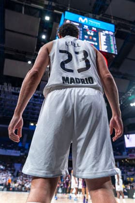 December 19, 2025, Madrid, Madrid, Spain: SERGIO LLULL of Real Madrid CF during the Turkish Airlines EuroLeague 2025 2026 season game between REAL MADRID Vs of PARIS BASKETBALL at the Movistar Arena on December 18, 2025, in Madrid, Spain. Madrid Spain - ZUMAc312 20251219_zsp_c312_014 Copyright: xOscarxManuelxSanchezx