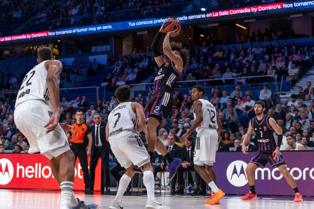 December 19, 2025, Madrid, Madrid, Spain: NADIR HIFI of Paris Basketball during the Turkish Airlines EuroLeague 2025 2026 season game between REAL MADRID Vs of PARIS BASKETBALL at the Movistar Arena on December 18, 2025, in Madrid, Spain. Madrid Spain - ZUMAc312 20251219_zsp_c312_016 Copyright: xOscarxManuelxSanchezx