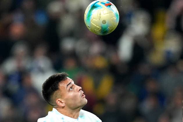 Inter Milan™s Lautaro Martinez during the EA Sports FC italian Supercup 2025 2026 semifinal match between Bologna and Inter at Al-Awwal Park Stadium in Riyadh, Saudi Arabia - Soccer - Friday December 19, 2025  Copyright: xSpada LaPressex
