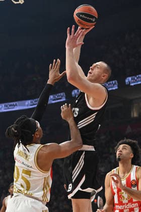 CRVENA ZVEZDA vs VIRTUS BOLOGNA ALEN SMAILAGIC basketball Crvena zvezda vs Virtus Bologna, Euroleague, Beogradska arena, Belgrade 19.12.2025 Foto: BASKETBALL, EUROLEAGUE, CRVENA ZVEZDA, RED STAR, VIRTUS BOLOGNA Belgrade Belgrade arena Serbia Copyright: xMarkoxMetlas xMNxPressx