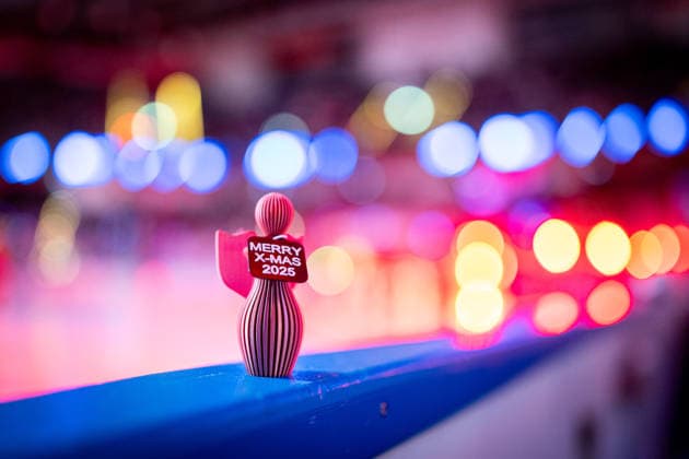 19 12 2025 Ice Hockey Season 2025 2026 Penny DEL Nuremberg Ice Tigers Icetigers Dresdner Eislöwen Dresden ThHa xthxhax Merry Xmas 2025, Merry Christmas, Angel, Christ Child