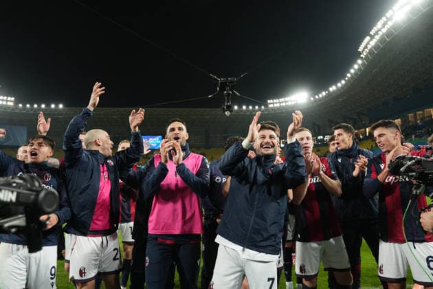 Bologna celebrates victory during the EA Sports FC italian Supercup 2025 semifinal match between Bologna and Inter at Al-Awwal Park Stadium in Riyadh, Saudi Arabia - Soccer - Friday December 19, 2025  Copyright: xMassimoxPaolone LaPressex
