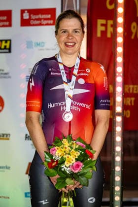 KASPER Romy DM Omnium 2025 Frankfurt Oder KASPER Romy GER Human Powered Health Third Place Award Ceremony Medal Ceremony Podium Portrait Portrait Portrait Event Event DM Omnium 2025 German Championship Category Category Cycling Track Cycling National Championship Omnium Elite Women Location Location Europe Germany Brandenburg Märkisch Oderland Frankfurt Oder Oderlandhalle Discipline Omnium Points Race 4 Race Distance 20 km Date Date 19 12 2025 Friday Day 1