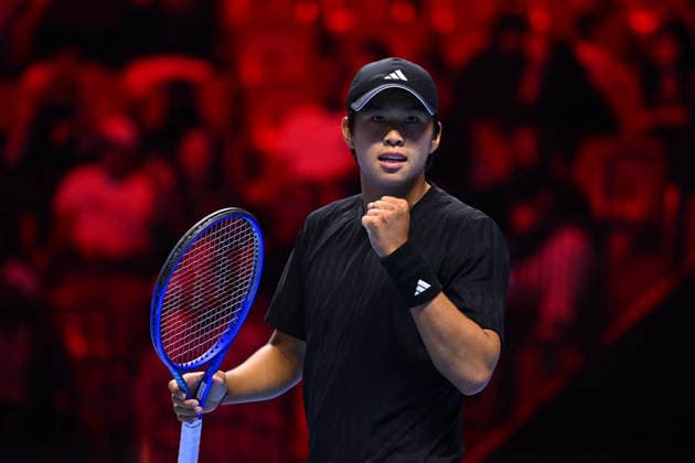 Next Gen ATP, Tennis Herren Finals Presented by PIF - Jeddah Learner Tien from USA during his third round match at the 2025 ATP NextGen Finals in Jeddah, SAOUDI, on December 19, 2025. Photo by Corinne Dubreuil ABACAPRESS.COM Jeddah Saudi Arabia  Copyright: xDubreuilxCorinne ABACAx