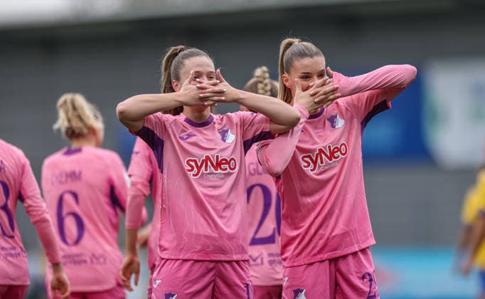 GER, Hoffenheim, TSG Hoffenheim vs Carl Zeiss Jena, Google Pixel Womens Bundesliga, Football, DFB, Season 2025 2026, Dietmar Hopp Stadium, 14 Matchday in picture Selina Cerci TSG 1899 Hoffenheim Women 29 , Goal, Cheering and joy, Emotions, Valesca Ampoorter TSG 1899 Hoffenheim Frauen 18 DFB DFL REGULATIONS PROHIBIT ANY USE OF PHOTOGRAPHS AS IMAGE SEQUENCES AND OR QUASI VIDEO, 20 12 2025 Copyright: HMBxMedia HendrikxHamelau