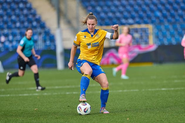 Portrait Portraet Freisteller Toma Ihlenburg Carl Zeiss Jena, 03 GER, TSG 1899 Hoffenheim vs FC Carl Zeiss Jena, Fussball, Frauen, Google Pixel Bundesliga, 14 Spieltag, Spielzeit 2025 2026, 20 12 2025 DFL, DFB regulations prohibit any use of photographs as image sequences and or quasi video GER, TSG 1899 Hoffenheim vs FC Carl Zeiss Jena, Fussball, Frauen, Google Pixel Bundesliga, 14 Spieltag, Spielzeit 2025 2026, 20 12 2025 Sinsheim Copyright: xEibner-Pressefoto GeraldxOelze-dexStoppanyx EP_ODS