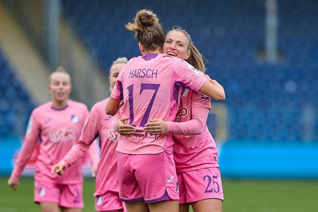 Melissa Koessler TSG 1899 Hoffenheim, 25 congratulates Franziska Harsch TSG 1899 Hoffenheim, 17 on her goal for 3 0, joy, goal celebration GER, TSG 1899 Hoffenheim vs FC Carl Zeiss Jena, Football, Women, Google Pixel Bundesliga, Matchday 14, Season 2025 2026, 20 12 2025 DFL, DFB regulations prohibit any use of photographs as image sequences and or quasi video GER, TSG 1899 Hoffenheim vs FC Carl Zeiss Jena, Football, Women, Google Pixel Bundesliga, Matchday 14, Season 2025 2026, 20 12 2025 Sinsheim Copyright: xEibner-Pressefoto GeraldxOelze-dexStoppanyx EP_ODS