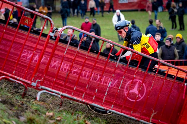 Thibau Nys BALOISE GLOWI LIONS during the UCI Cyclo cross World Cup 2025 in ANTWERPEN, Belgium on 20 december 2025, photo by Marcel van Dorst EYE4images DeFodi Images