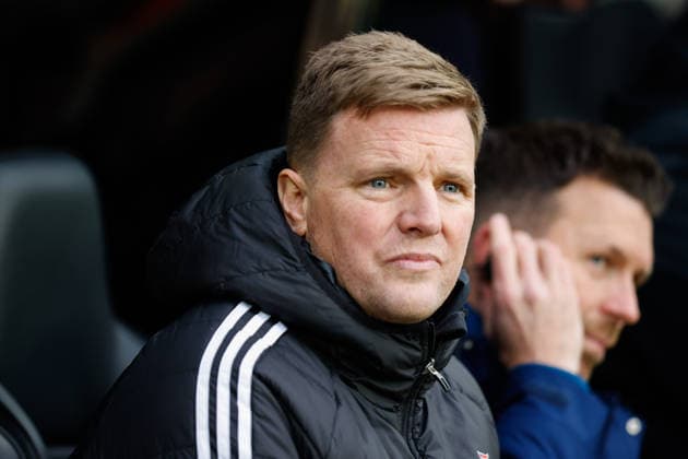 Newcastle United v Chelsea Premier League 20 12 2025. Newcastle United manager Eddie Howe prior to kick off during the Premier League match between Newcastle United and Chelsea at St. James s Park, Newcastle, England on 20 December 2025. Newcastle St. James s Park Tyne and Wear England Editorial use only DataCo restrictions apply See www.football-dataco.com , Copyright: xCraigxCowanx PSI-23444-0057